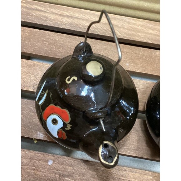 Vintage Black Teapot Kettle w/ Rooster Salt & Pepper Shakers Made in Japan - Picture 14 of 14